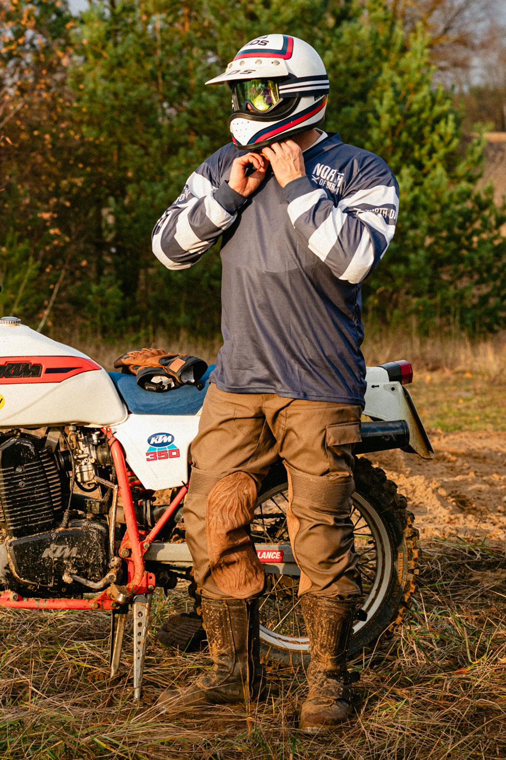 North of Berlin Rallye Trousers and Shirt by PSCFOTO